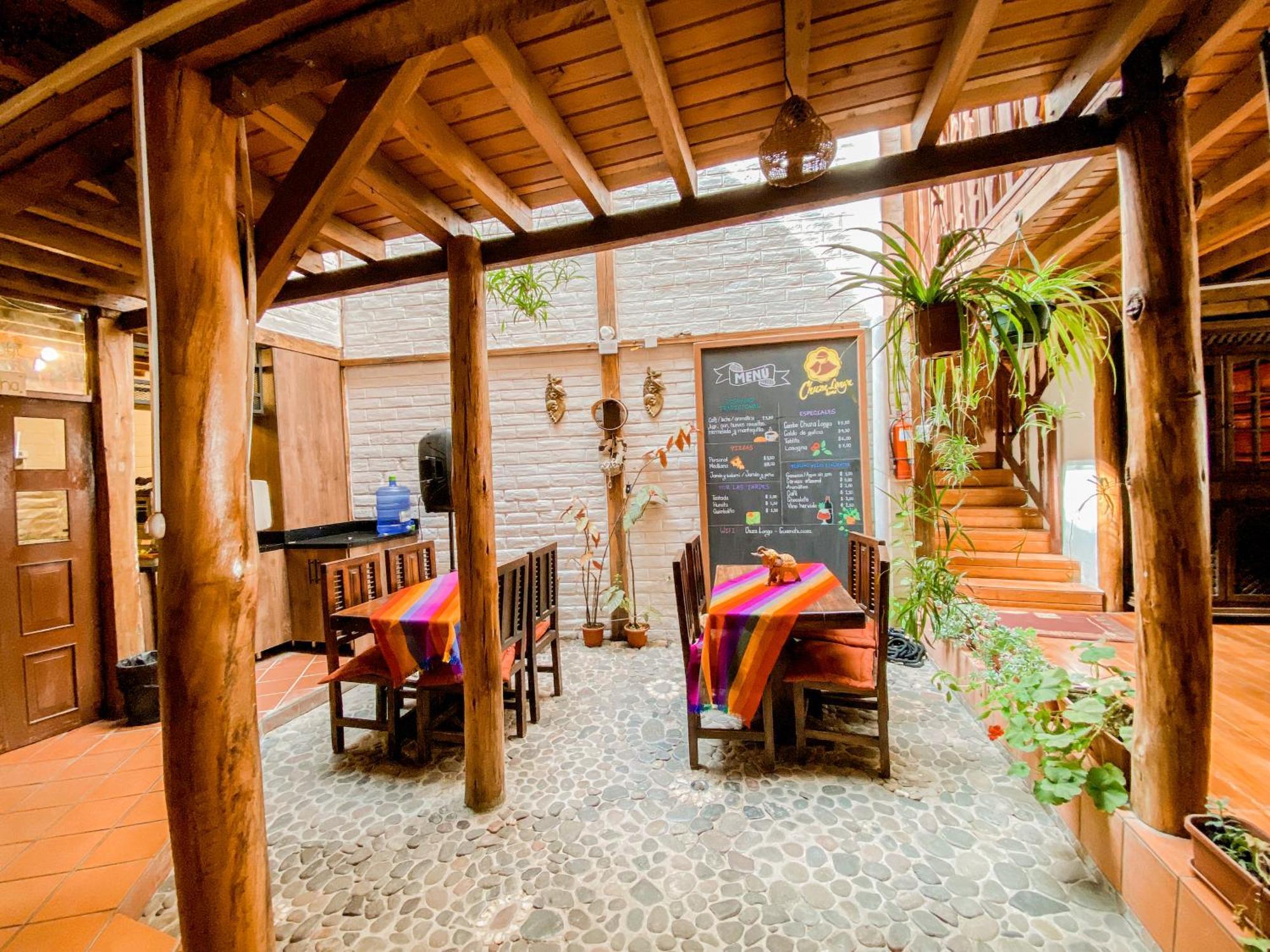 Chuza Longa Home Guamote Exterior photo