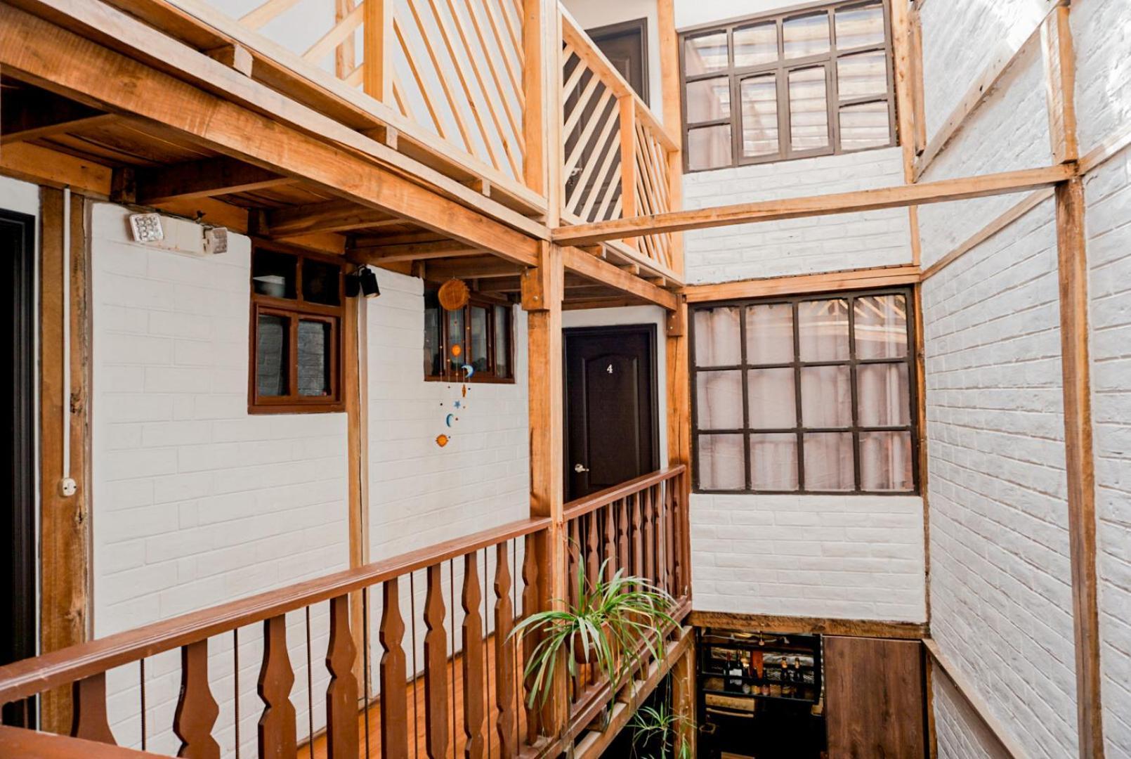 Chuza Longa Home Guamote Exterior photo